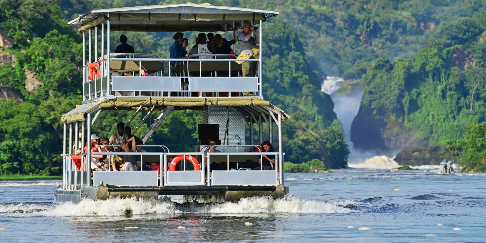 The Nile adds another dimension to a Uganda Big Five Safari. After 