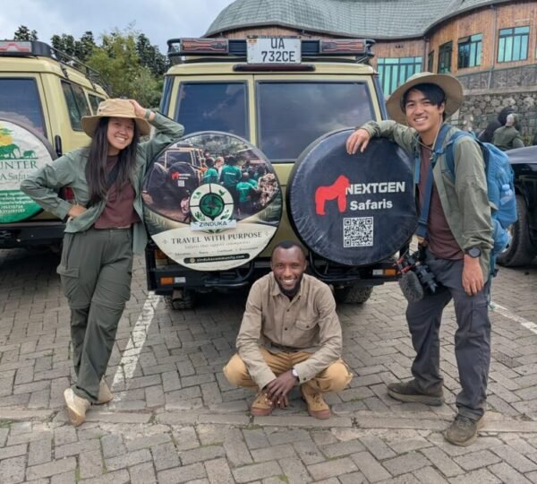 5 Days Rwanda Chimpanzee Trekking and Canopy Walk Safari