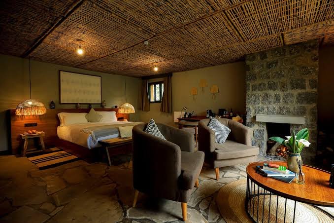 Sambora Kinigi Hotel rooms and facilities during luxury gorilla safari