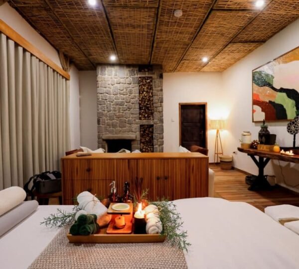 3 Days Luxury Gorilla Trekking Rwanda With Premium Lodges