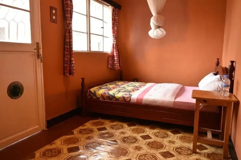 Accommodation and room types at Amahoro Guest House Rwanda
