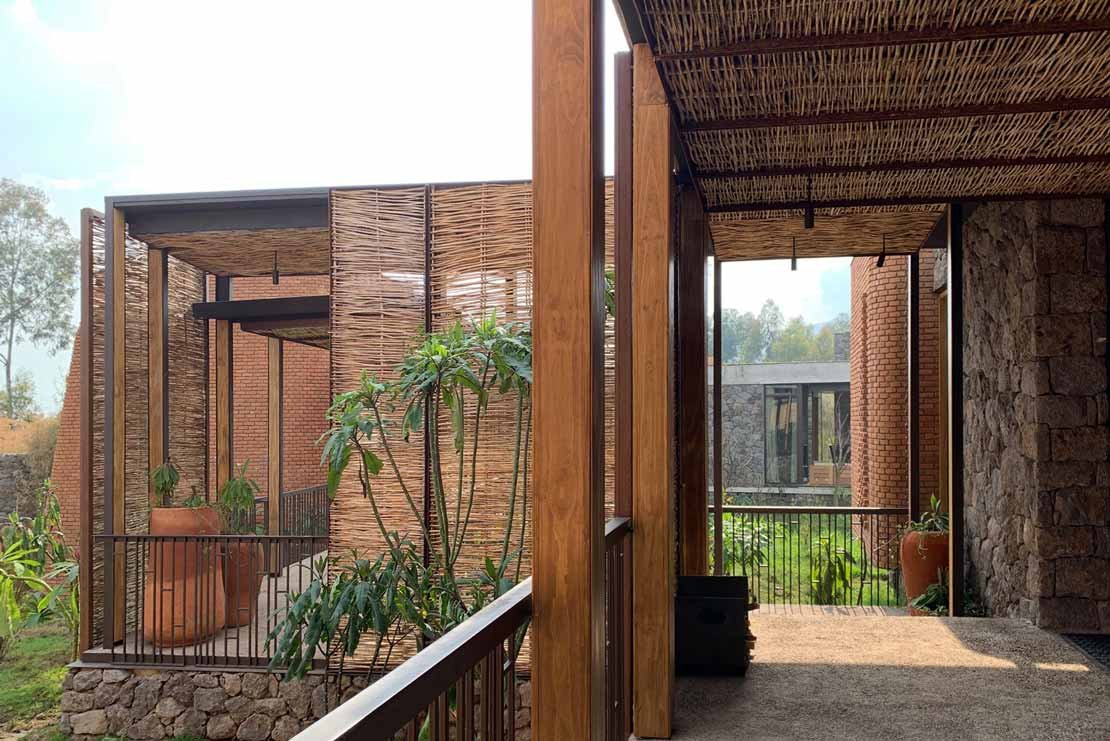 Architecture and interior design at Singita Kataza House