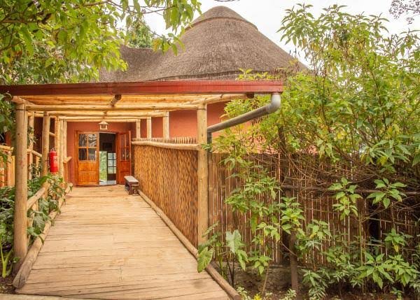 Natural design and architecture of Ingagi Park View Lodge Rwanda