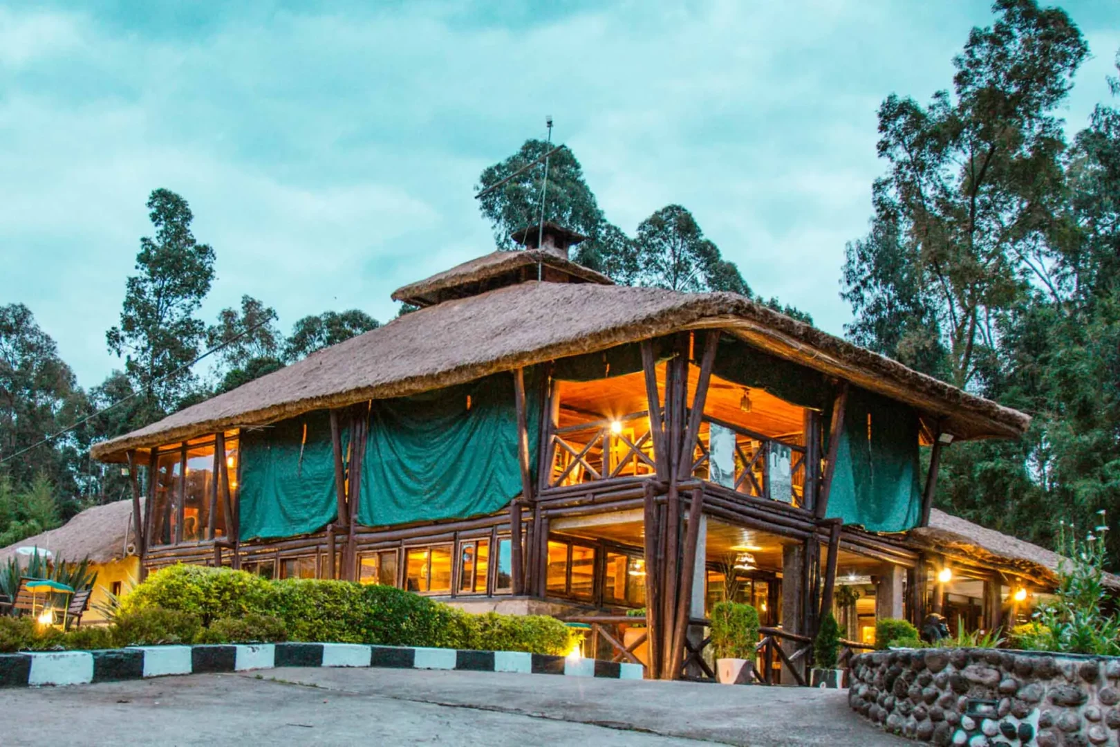 Comfortable safari lodges and hotel accommodation for Rwanda low season safari holidays