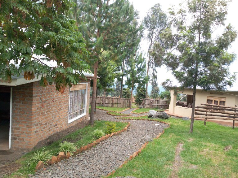 Garden surroundings and outdoor relaxation at Hotel Muhabura Rwanda