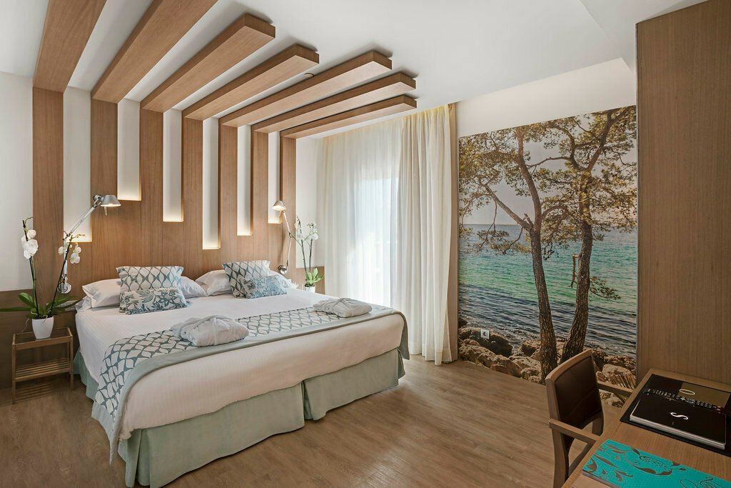 SALT garden view rooms and comfortable luxury accommodation in Rwanda
