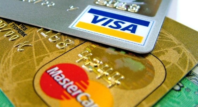 Credit Card Payments in Uganda for Safari Travelers Using credit cards for payments in Uganda including safari bookings, hotels and travel expenses